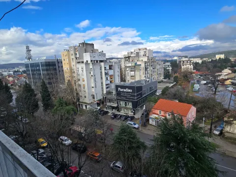 Rent, one bedroom apartment, 36m², Pejton, Podgorica - image 3