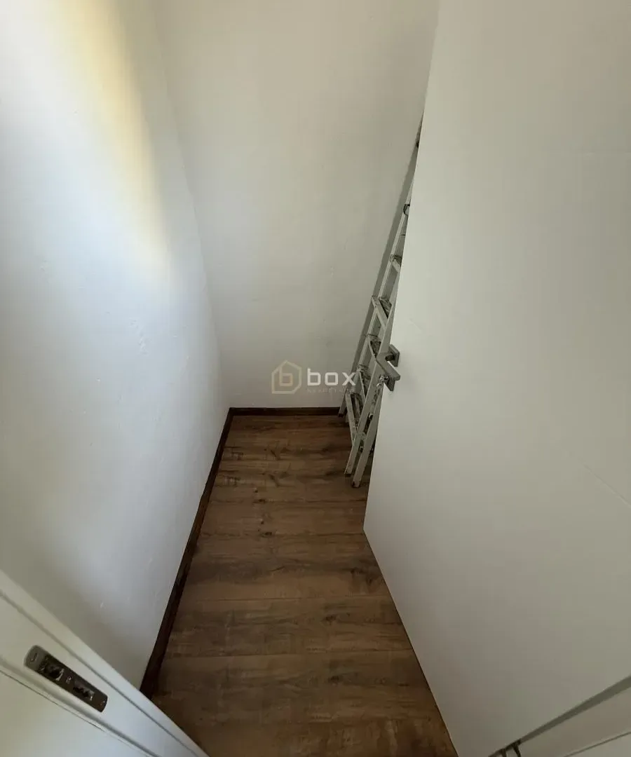 Prodaja, dvosoban stan, 70m², Medijana, Niš