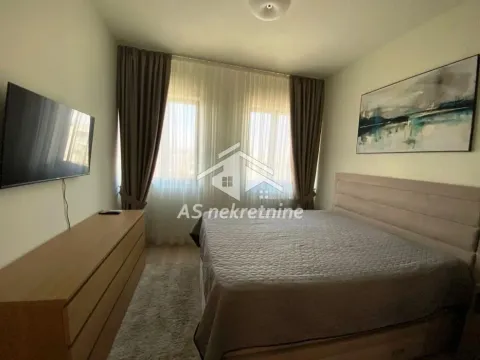 Rent, three bedroom apartment, 79m², Savski Venac, Beograd - image 8