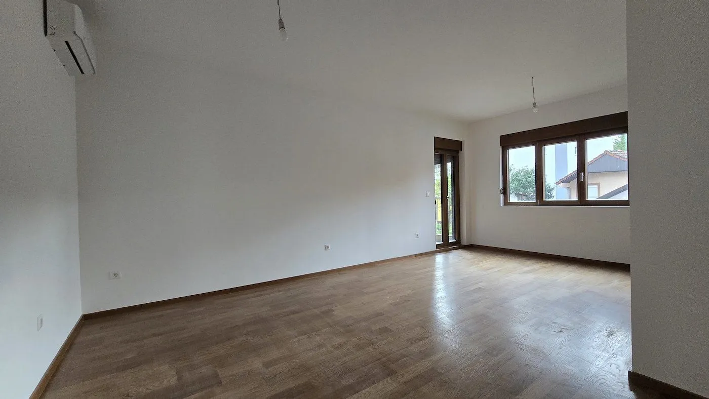 Izdavanje, stan, 90m², Vezirov Most, Podgorica