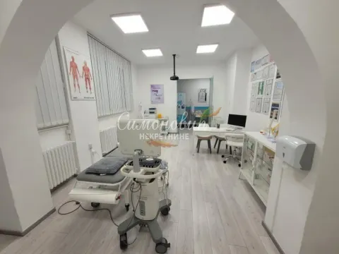 Izdavanje, poslovni prostor, 136m², Banovo Brdo, Beograd - image 18