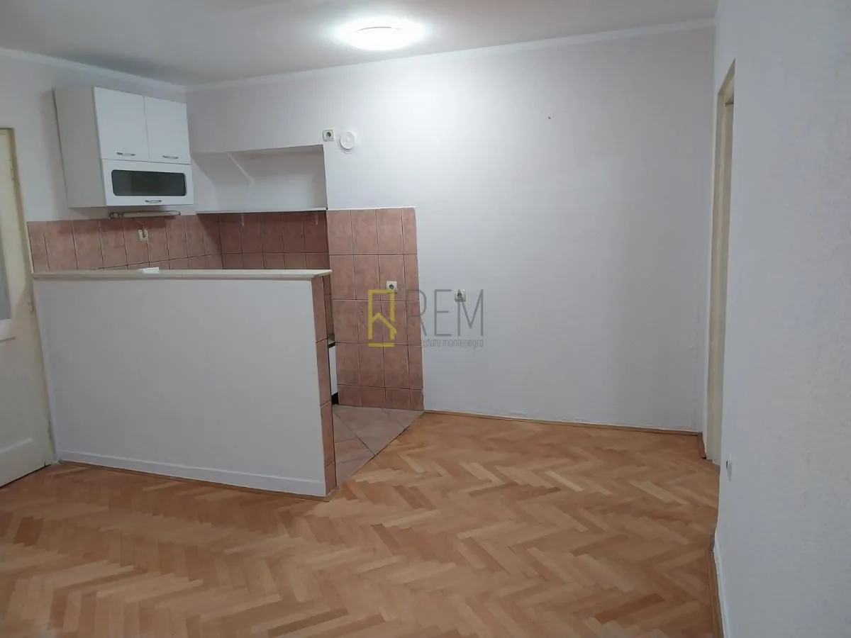 Rent, one bedroom apartment, 44m², Preko Morače, Podgorica