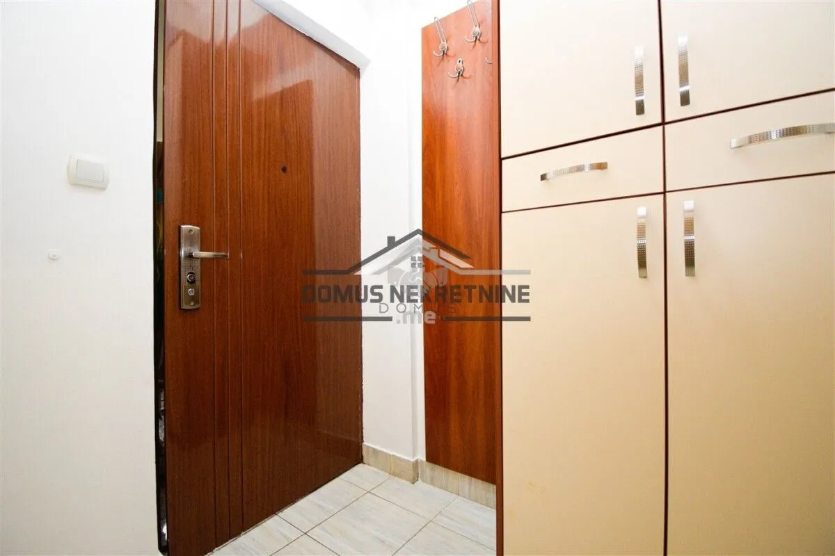 Izdavanje, stan, 40m², Gorica C, Podgorica