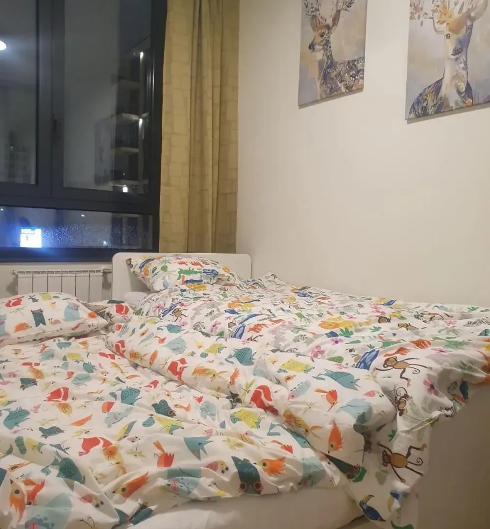 Izdavanje, trosoban stan, 72m², Savski Venac, Beograd