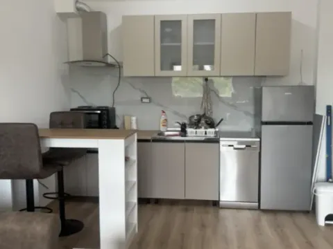 Sale, one bedroom apartment, 40m², Ulcinj, Crna Gora - image 2