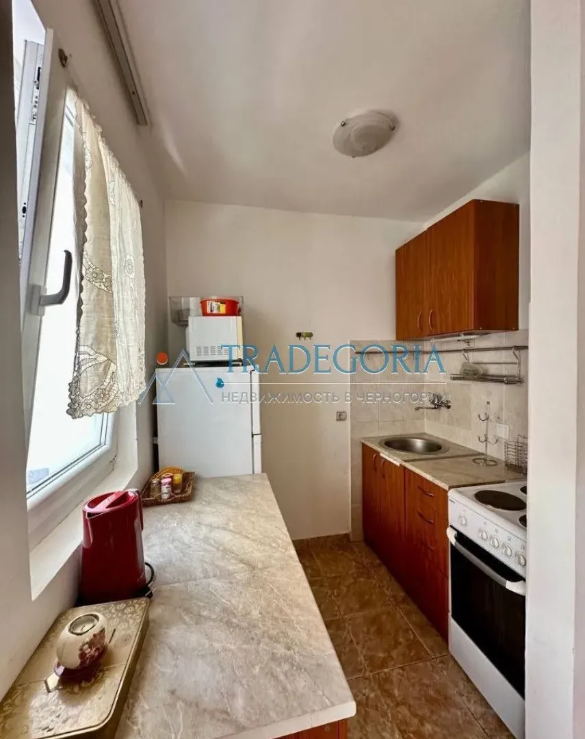Prodaja, dvosoban stan, 44m², Budva, Crna Gora