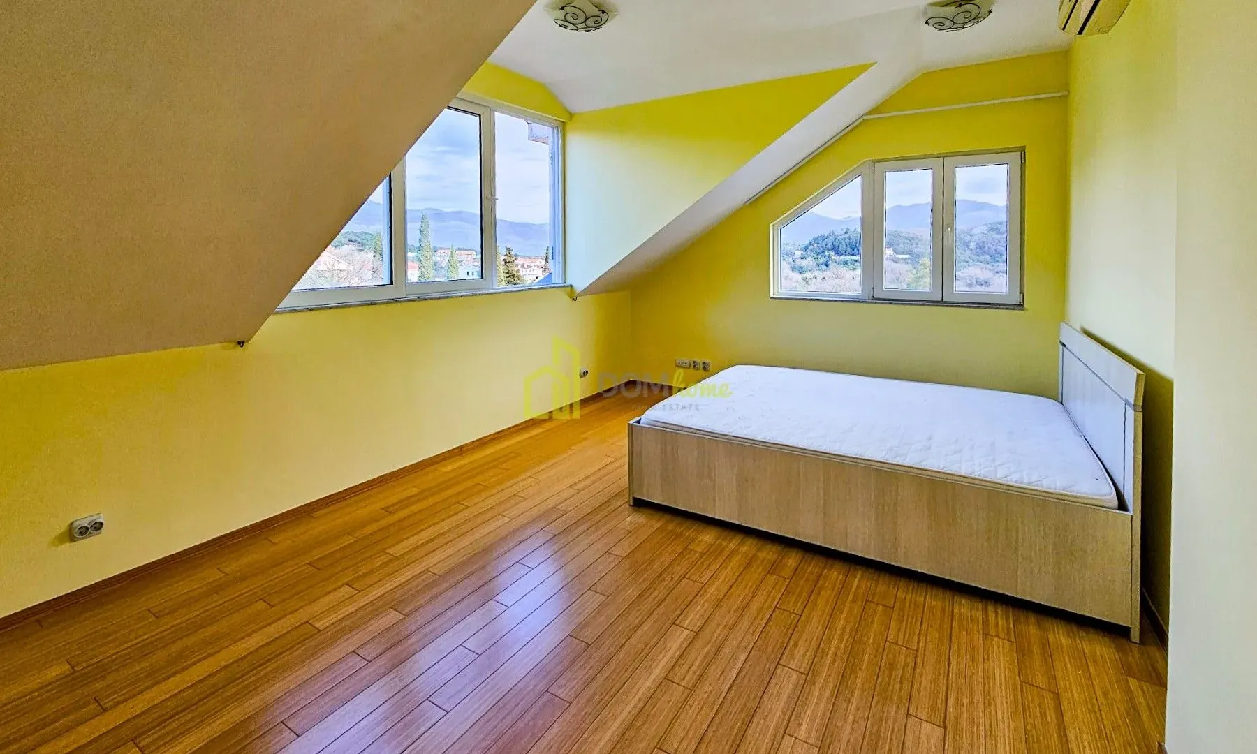 Sale, house, 100m², Radovići, Tivat