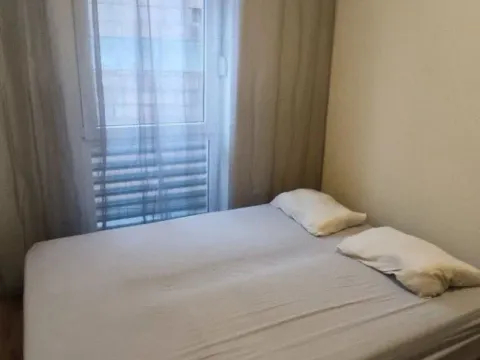 Izdavanje, jednosoban stan, 34m², Lazi, Budva - image 4