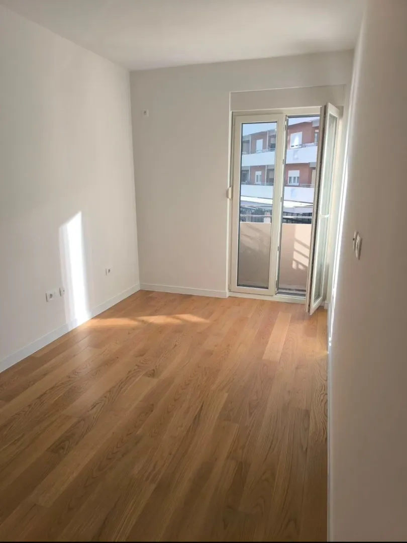 Rent, one bedroom apartment, 59m², Central Point, Podgorica