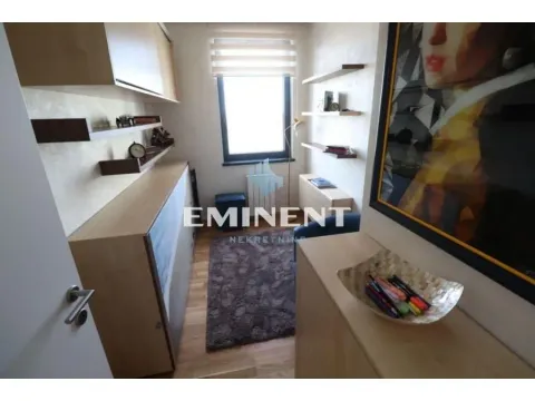 Rent, four bedroom apartment, 91m², Savski Venac, Beograd - image 13