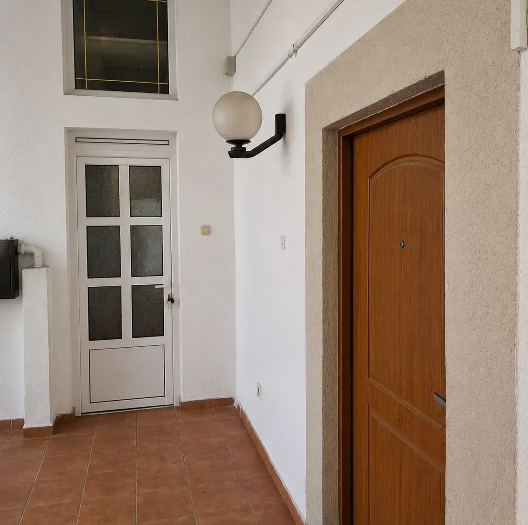 Rent, office space, 95m², Stari Aerodrom, Podgorica