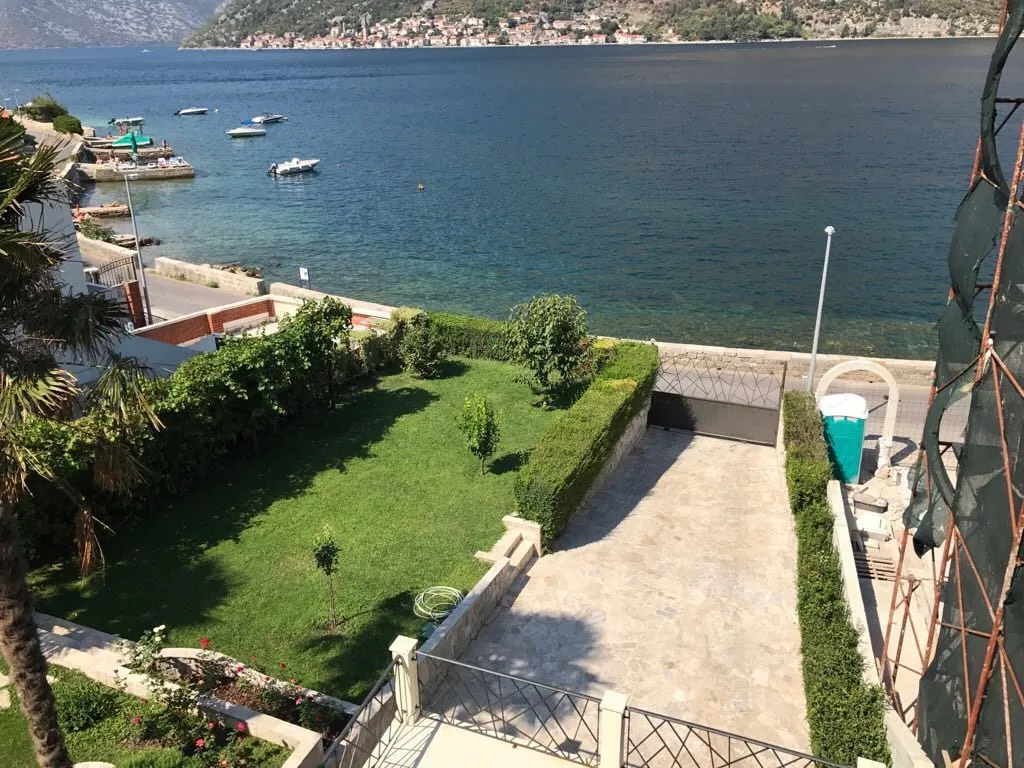 Prodaja, kuća, 280m², Stoliv, Kotor