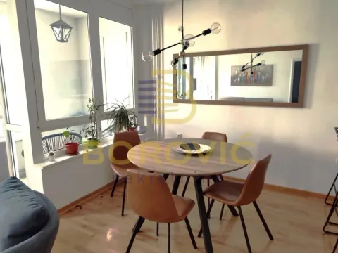 Prodaja, dvosoban stan, 53m², Novi Beograd Blok 72, Novi Beograd Sve Podlokacije - image 5