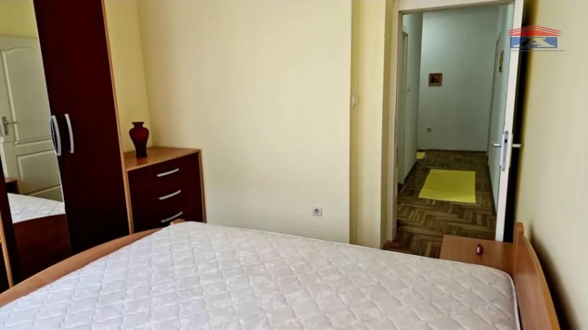 Izdavanje, trosoban stan, 65m², Nova Detelinara, Novi Sad Sve Podlokacije