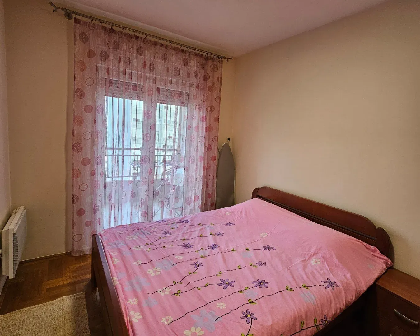 Izdavanje, jednosoban stan, 45m², Zabjelo, Podgorica