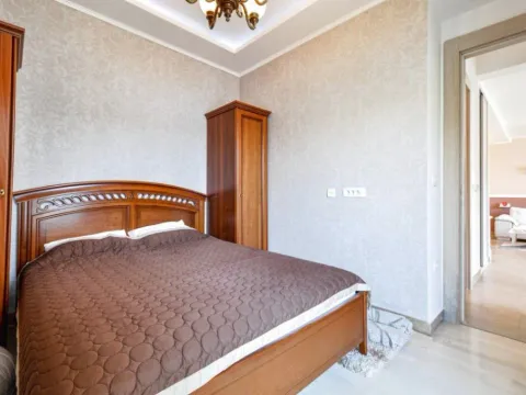 Prodaja, dvosoban stan, 68m², Kostanjica, Kotor - image 4