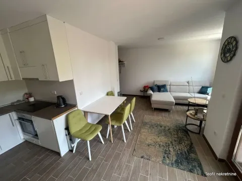 Prodaja, trosoban stan, 45m², Zlatibor, Srbija - image 3