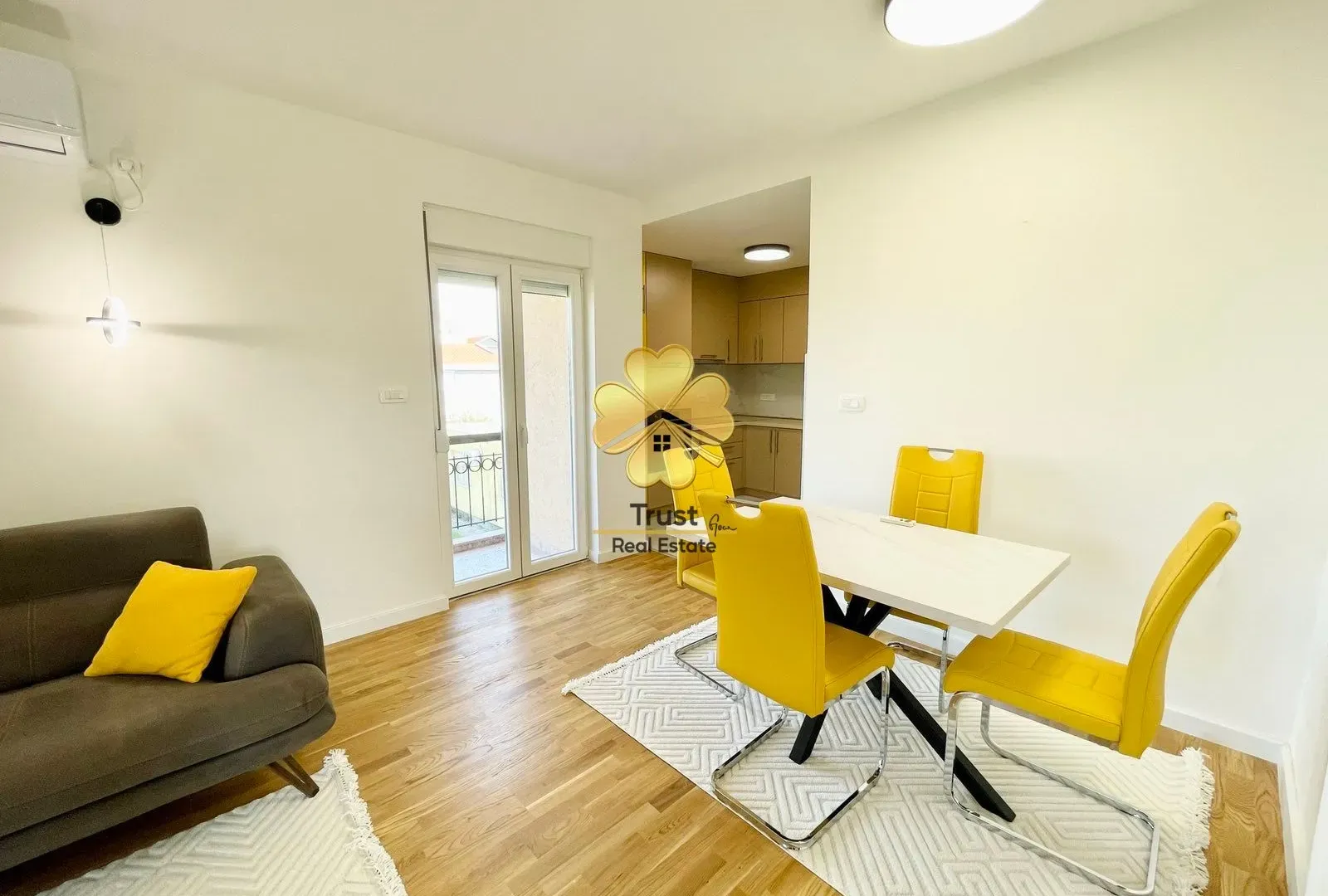 Rent, two bedroom apartment, 80m², Kruševac, Podgorica