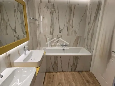 Rent, four bedroom apartment, 175m², Stari Grad, Beograd - image 12