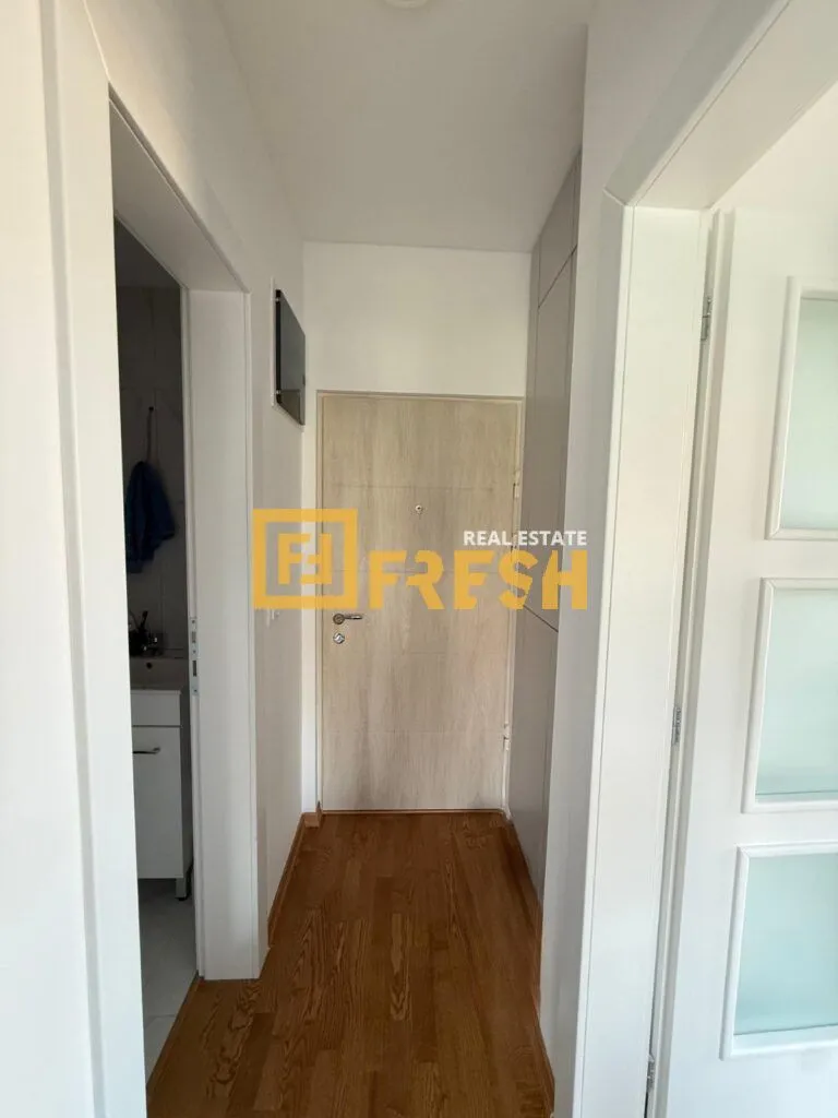 Izdavanje, jednosoban stan, 35m², City Kvart, Podgorica