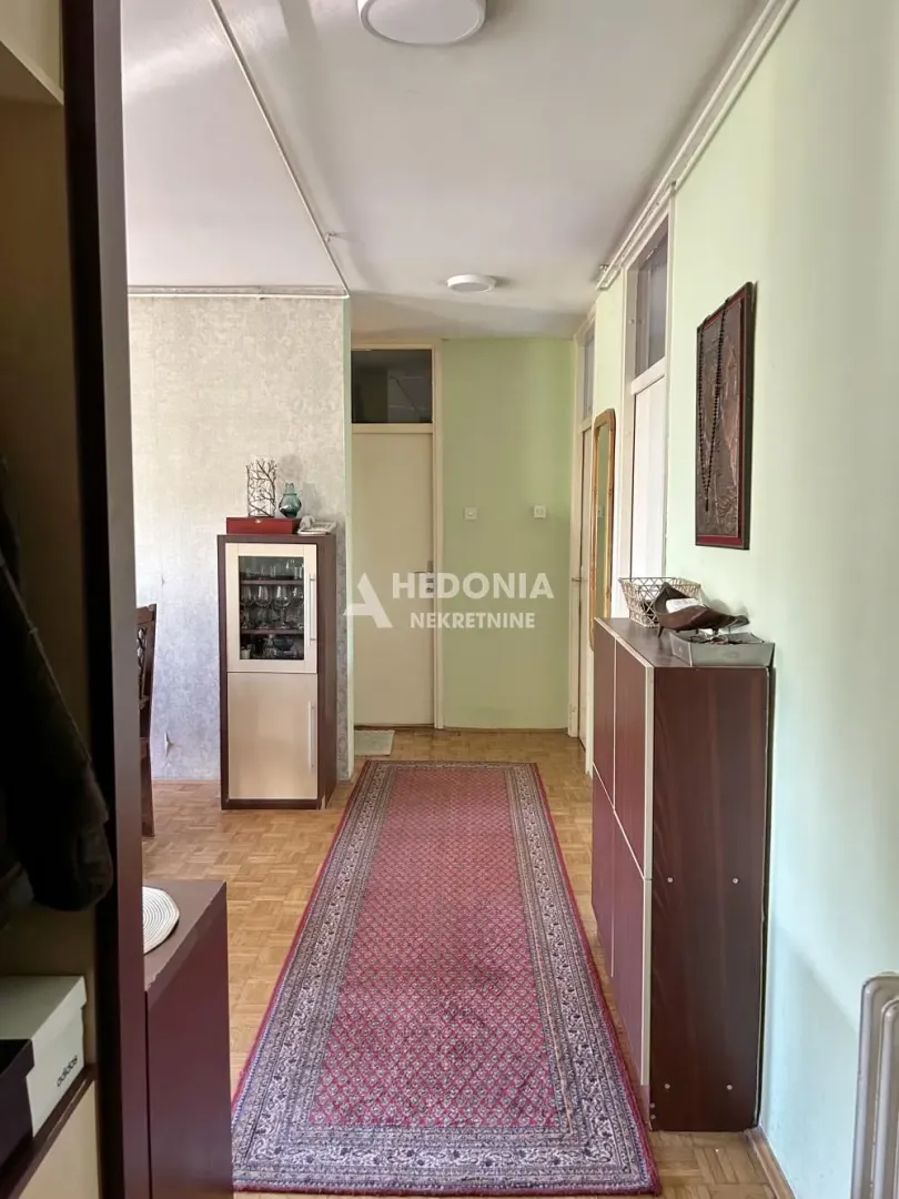 Prodaja, dvosoban stan, 75m², Novi Beograd Blok 63, Novi Beograd Sve Podlokacije
