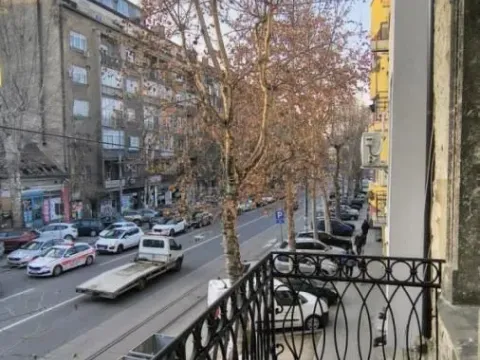 Prodaja, dvosoban stan, 60m², Stari Grad, Beograd - image 1