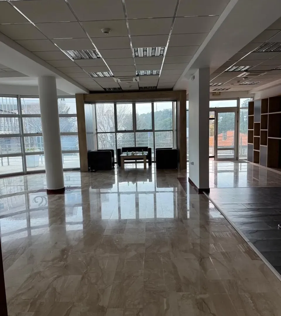 Rent, office space, 151m², Bečići, Budva