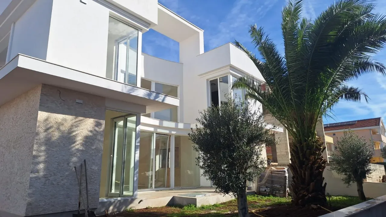 Prodaja, kuća, 467m², Kotor, Crna Gora