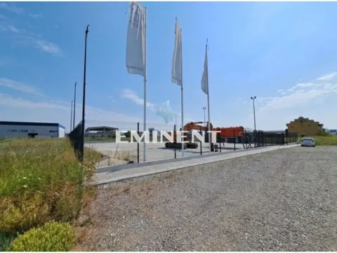 Izdavanje, zemljište, 2000m2, Zemun, Beograd Izdavanje, zemljište, 2000m2, Zemun, Beograd