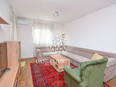 Izdavanje, dvosoban stan, 63m², Stari Aerodrom, Podgorica - image 12