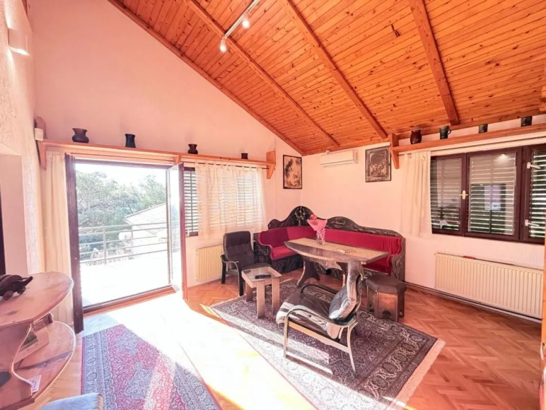 Prodaja, kuća, 130m², Zeleni Pojas, Bar