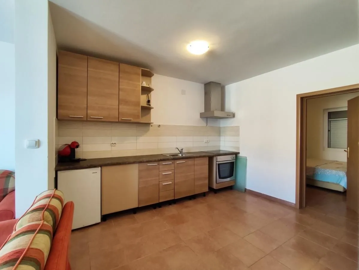 Prodaja, jednosoban stan, 58m², Herceg Novi, Crna Gora