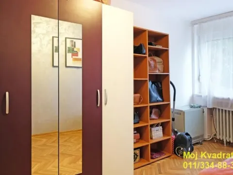 Sale, two bedroom apartment, 50m², Severni Bulevar, Zvezdara Sve Podlokacije - image 8