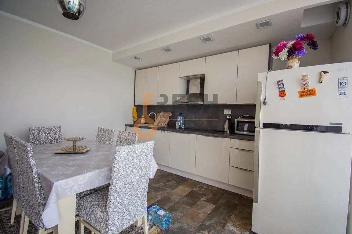 Sale, house, 240m², Tivat, Crna Gora