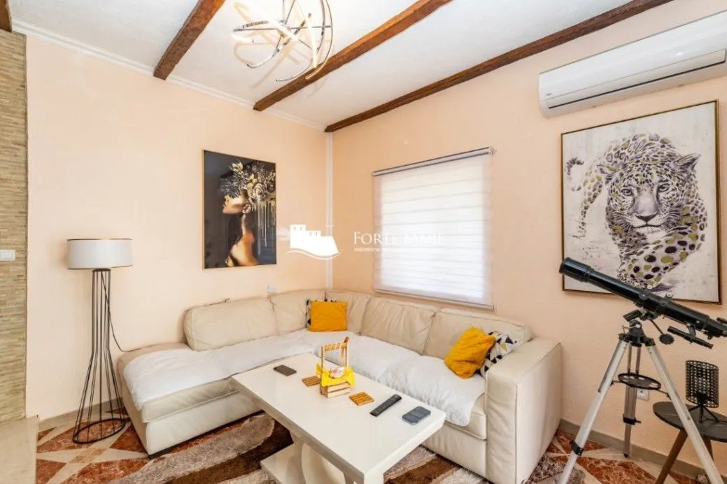 Prodaja, kuća, 74m², Baošići, Herceg Novi