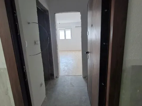 Sale, studio apartment, 28m², Zabjelo, Podgorica - image 6