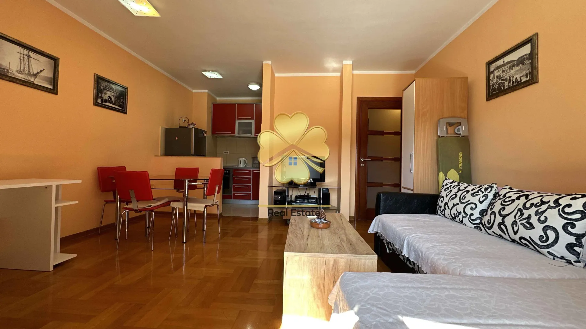 Izdavanje, jednosoban stan, 53m², Preko Morače, Podgorica