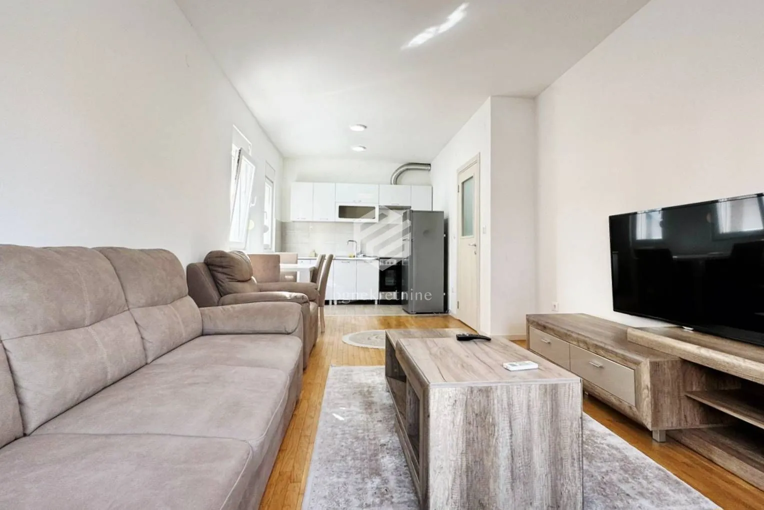 Rent, one bedroom apartment, 47m², Stari Aerodrom, Podgorica