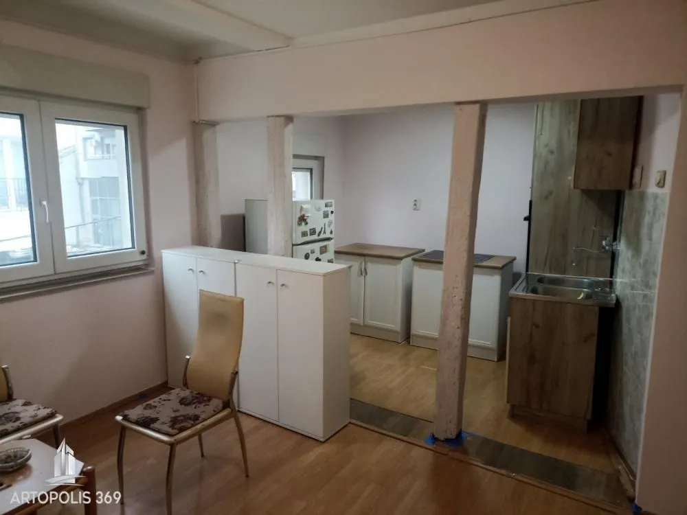 Sale, two bedroom apartment, 37m², Vukov Spomenik, Zvezdara Sve Podlokacije