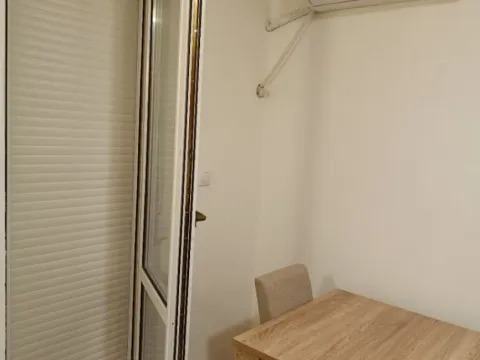 Izdavanje, dvosoban stan, 43m², Vojvode Vlahovica, Beograd - image 3
