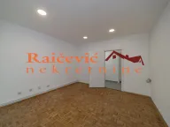 Izdavanje, poslovni prostor, 195m², Savski Venac, Beograd - image 10