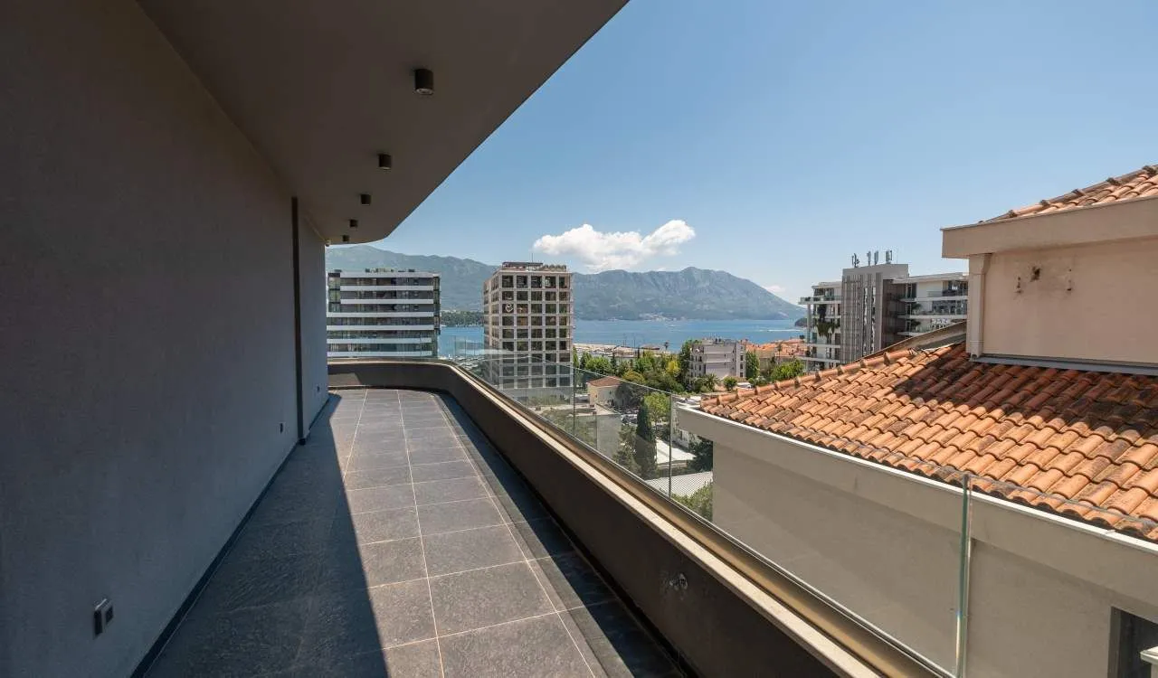 Prodaja, trosoban stan, 149m², Gospoština, Budva