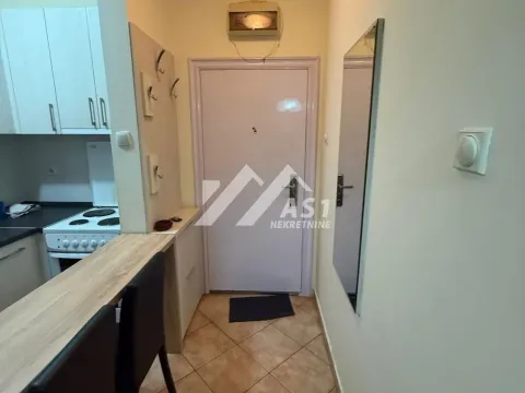 Izdavanje, jednosoban stan, 39m², Grbavica, Novi Sad Sve Podlokacije - image 3