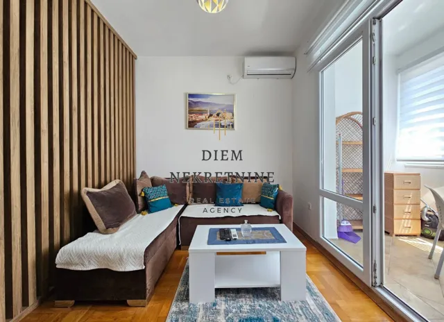 Rent, one bedroom apartment, 40m², Centar, Bar