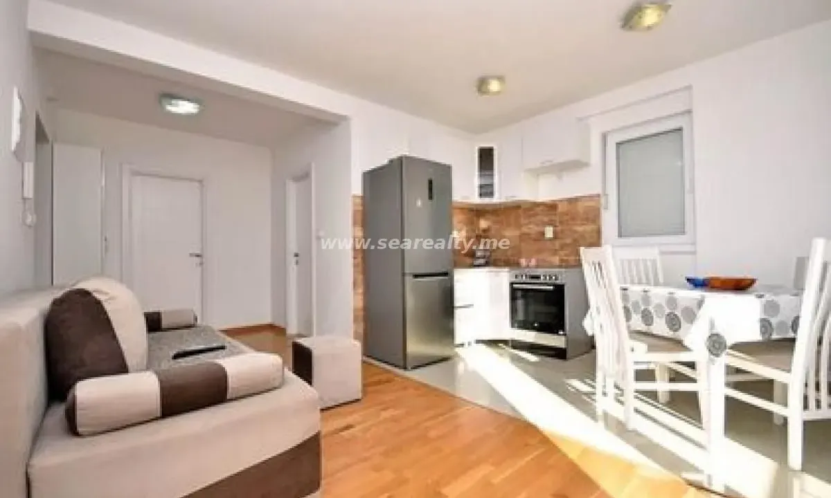 Prodaja, dvosoban stan, 55m², Igalo, Herceg Novi