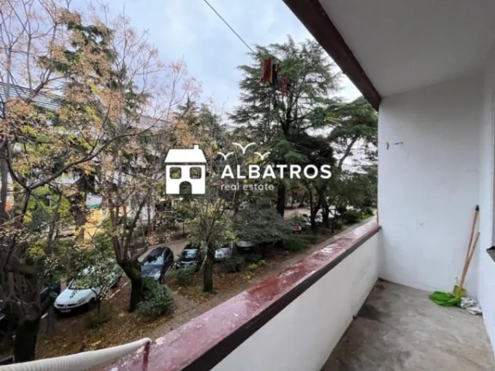 Izdavanje, garsonjera, 40m², Centar, Bar