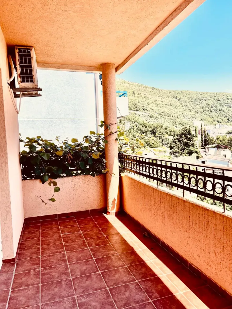 Prodaja, trosoban stan, 102m², Petrovac, Budva