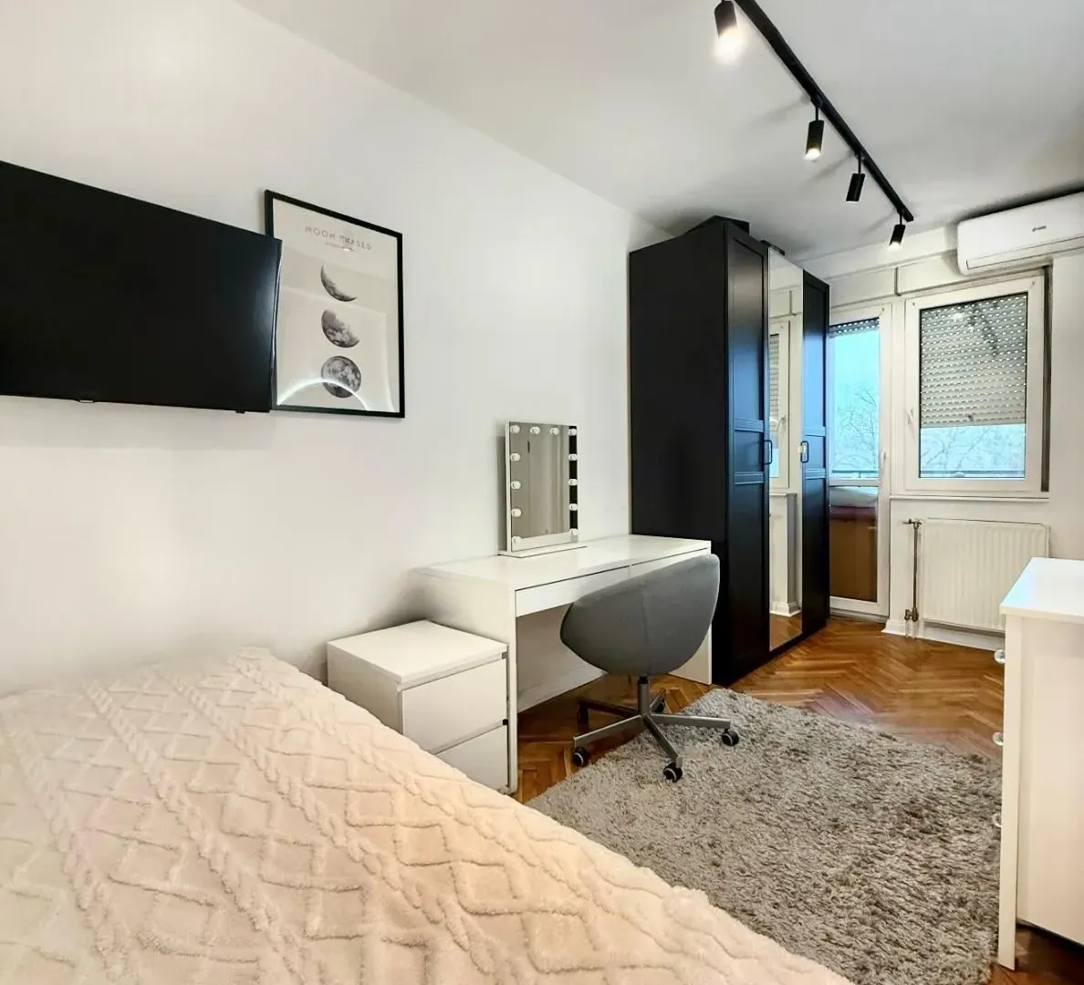 Prodaja, dvosoban stan, 48m², Grbavica, Novi Sad Sve Podlokacije