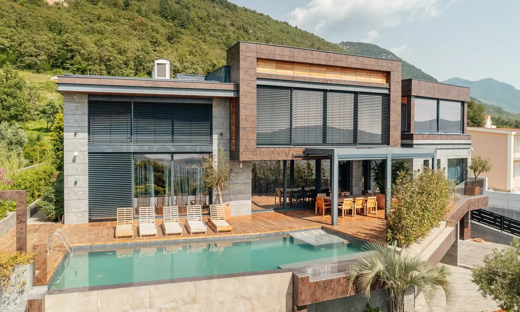 Prodaja, kuća, 549m², Dub, Kotor