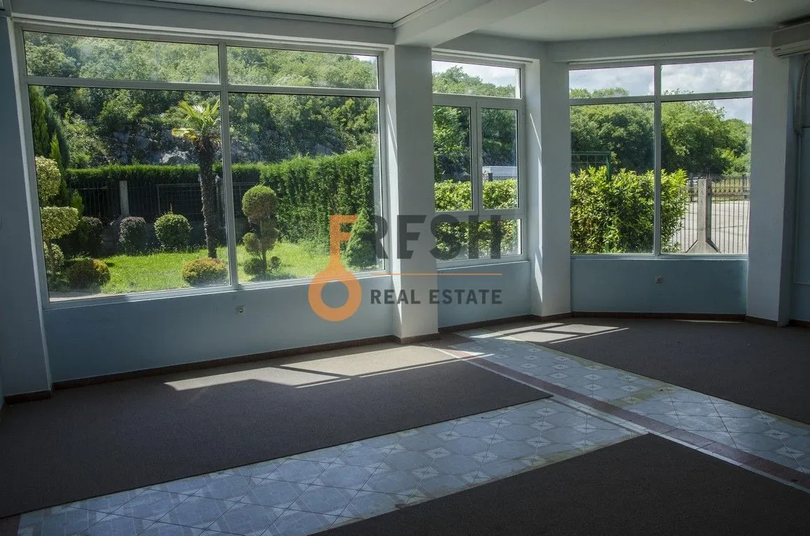 Sale, office space, 900m², Ostalo, Podgorica
